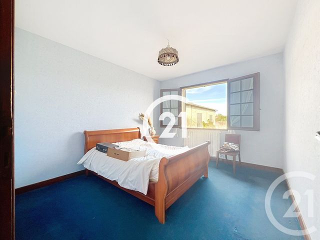 maison à vendre - 5 pièces - 115.8 m2 - CHATEAUBERNARD - 16 - POITOU-CHARENTES - Century 21 Xso Immobilier