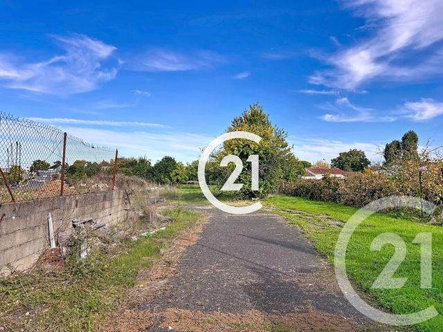 maison à vendre - 5 pièces - 115.8 m2 - CHATEAUBERNARD - 16 - POITOU-CHARENTES - Century 21 Xso Immobilier