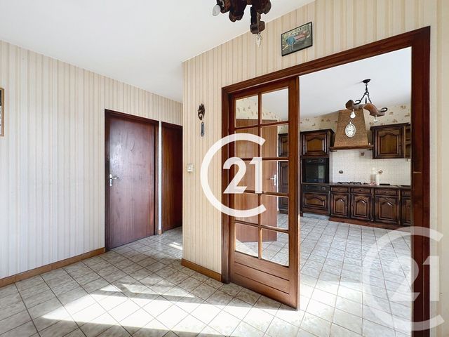 maison à vendre - 5 pièces - 115.8 m2 - CHATEAUBERNARD - 16 - POITOU-CHARENTES - Century 21 Xso Immobilier