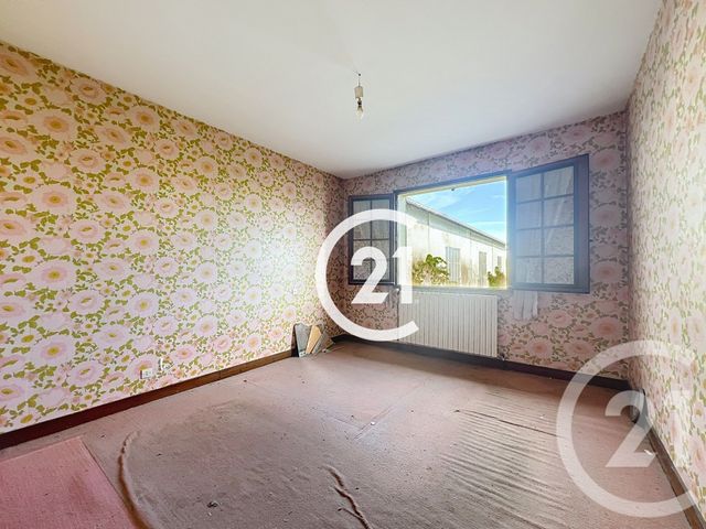 maison à vendre - 5 pièces - 115.8 m2 - CHATEAUBERNARD - 16 - POITOU-CHARENTES - Century 21 Xso Immobilier