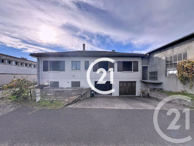 maison à vendre - 5 pièces - 115.8 m2 - CHATEAUBERNARD - 16 - POITOU-CHARENTES - Century 21 Xso Immobilier