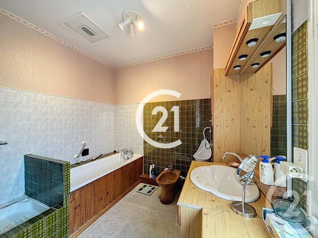 maison à vendre - 5 pièces - 185.0 m2 - COGNAC - 16 - POITOU-CHARENTES - Century 21 Xso Immobilier