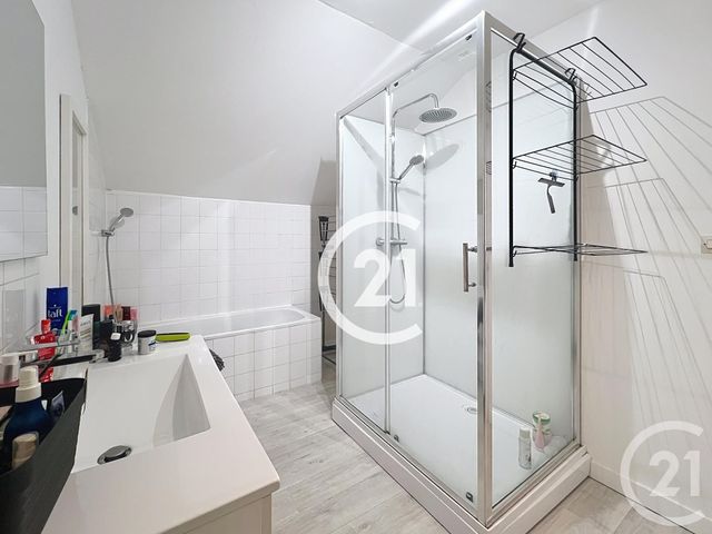 maison à louer - 4 pièces - 123.5 m2 - ST BRICE - 16 - POITOU-CHARENTES - Century 21 Xso Immobilier