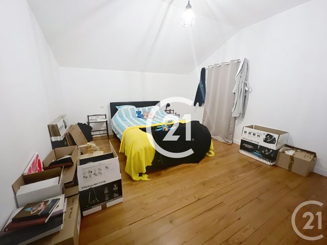 maison à louer - 4 pièces - 123.5 m2 - ST BRICE - 16 - POITOU-CHARENTES - Century 21 Xso Immobilier