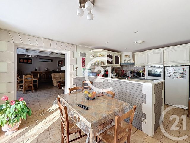 maison à vendre - 5 pièces - 180.0 m2 - CHERAC - 17 - POITOU-CHARENTES - Century 21 Xso Immobilier