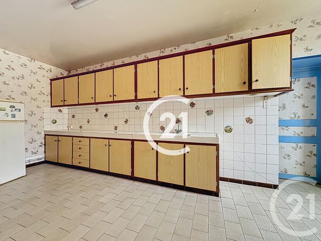 maison à vendre - 7 pièces - 218.3 m2 - LOUZAC ST ANDRE - 16 - POITOU-CHARENTES - Century 21 Xso Immobilier