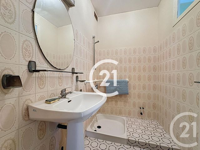 maison à vendre - 7 pièces - 218.3 m2 - LOUZAC ST ANDRE - 16 - POITOU-CHARENTES - Century 21 Xso Immobilier