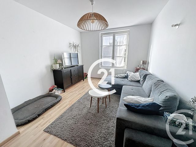 maison à louer - 5 pièces - 110.0 m2 - COGNAC - 16 - POITOU-CHARENTES - Century 21 Xso Immobilier