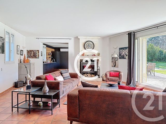 maison à vendre - 6 pièces - 231.0 m2 - SALIGNAC SUR CHARENTE - 17 - POITOU-CHARENTES - Century 21 Xso Immobilier