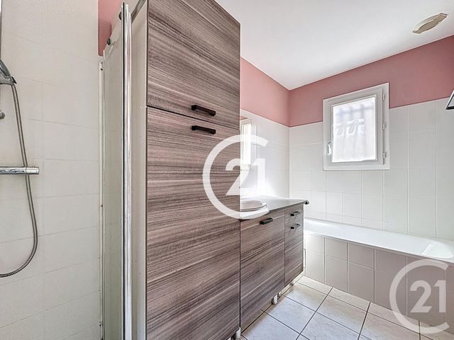 maison à vendre - 4 pièces - 99.0 m2 - CHATEAUBERNARD - 16 - POITOU-CHARENTES - Century 21 Xso Immobilier