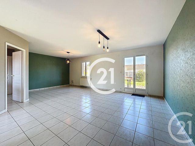 maison à vendre - 4 pièces - 99.0 m2 - CHATEAUBERNARD - 16 - POITOU-CHARENTES - Century 21 Xso Immobilier