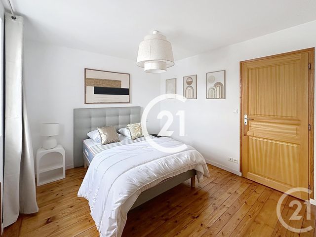 Appartement F3 à louer - 3 pièces - 65.0 m2 - COGNAC - 16 - POITOU-CHARENTES - Century 21 Xso Immobilier