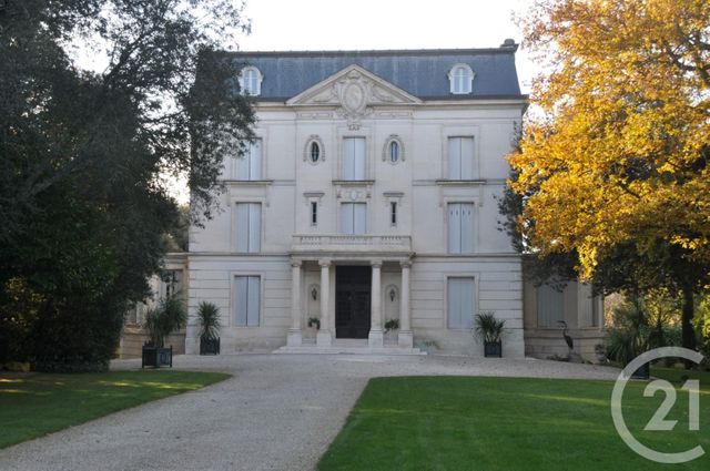 Afficher la photo en grand maison à vendre - 21 pièces - 1000.0 m2 - ST BRICE - 16 - POITOU-CHARENTES - Century 21 Xso Immobilier