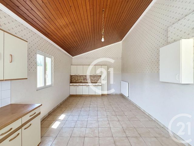 maison à vendre - 4 pièces - 87.0 m2 - GIMEUX - 16 - POITOU-CHARENTES - Century 21 Xso Immobilier