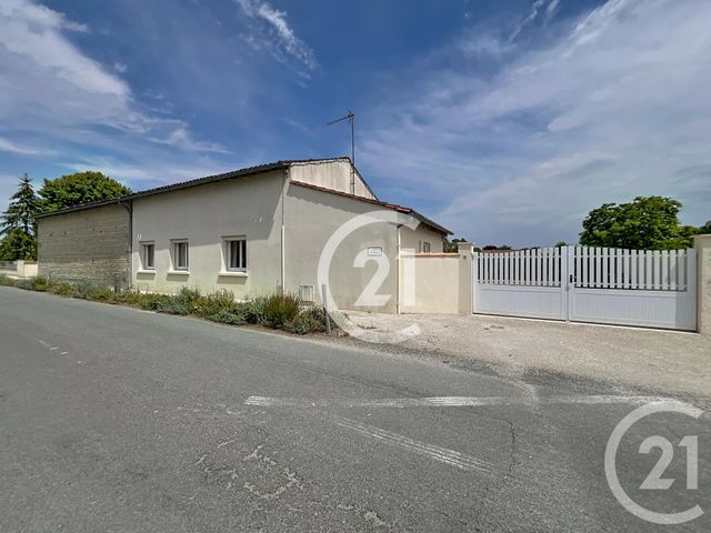 maison à vendre - 4 pièces - 87.0 m2 - GIMEUX - 16 - POITOU-CHARENTES - Century 21 Xso Immobilier