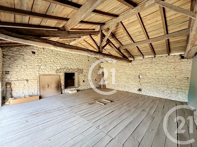 maison à vendre - 4 pièces - 87.0 m2 - GIMEUX - 16 - POITOU-CHARENTES - Century 21 Xso Immobilier