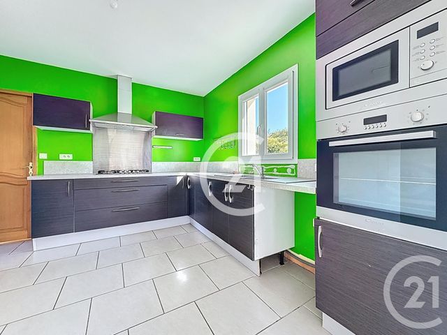 maison à vendre - 5 pièces - 134.5 m2 - CHATEAUBERNARD - 16 - POITOU-CHARENTES - Century 21 Xso Immobilier