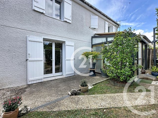 maison à vendre - 5 pièces - 107.5 m2 - COGNAC - 16 - POITOU-CHARENTES - Century 21 Xso Immobilier