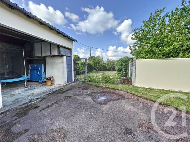 maison à louer - 5 pièces - 114.0 m2 - ARCHIAC - 17 - POITOU-CHARENTES - Century 21 Xso Immobilier