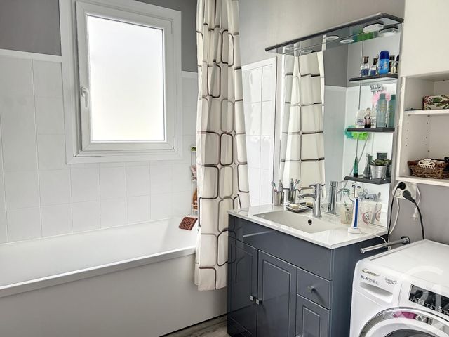 maison à louer - 5 pièces - 114.0 m2 - ARCHIAC - 17 - POITOU-CHARENTES - Century 21 Xso Immobilier