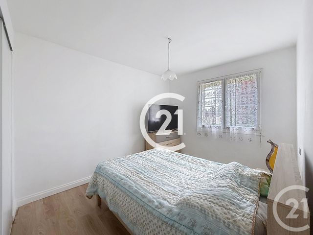 maison à vendre - 5 pièces - 104.0 m2 - LOUZAC ST ANDRE - 16 - POITOU-CHARENTES - Century 21 Xso Immobilier