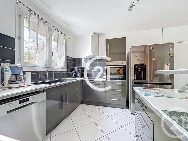 maison à vendre - 5 pièces - 104.0 m2 - LOUZAC ST ANDRE - 16 - POITOU-CHARENTES - Century 21 Xso Immobilier