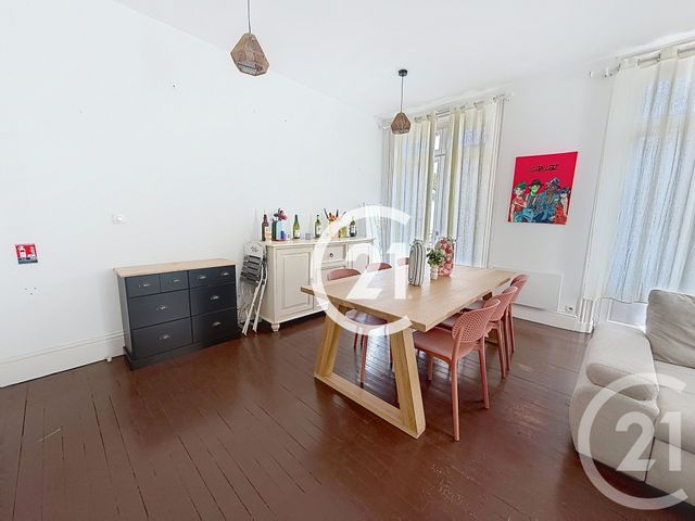 Appartement T3 à louer - 3 pièces - 86.0 m2 - COGNAC - 16 - POITOU-CHARENTES - Century 21 Xso Immobilier