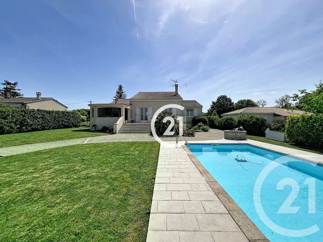 maison à vendre - 5 pièces - 124.0 m2 - GIMEUX - 16 - POITOU-CHARENTES - Century 21 Xso Immobilier