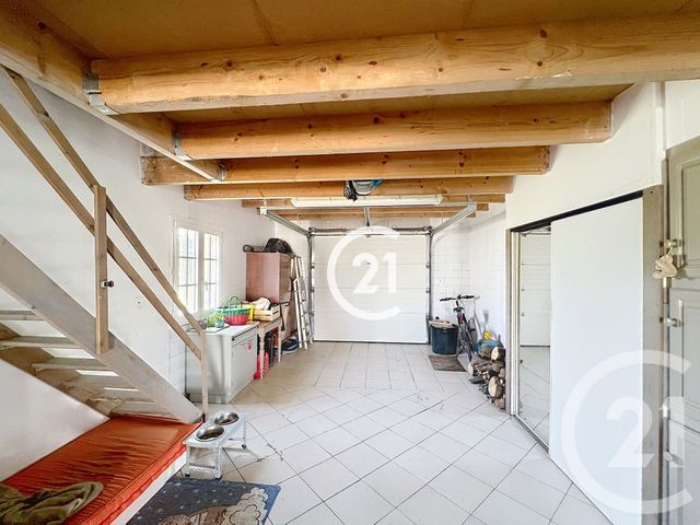 maison à vendre - 5 pièces - 124.0 m2 - GIMEUX - 16 - POITOU-CHARENTES - Century 21 Xso Immobilier