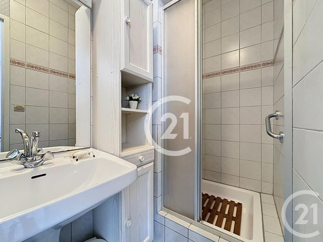 maison à vendre - 8 pièces - 259.5 m2 - BOUTIERS ST TROJAN - 16 - POITOU-CHARENTES - Century 21 Xso Immobilier