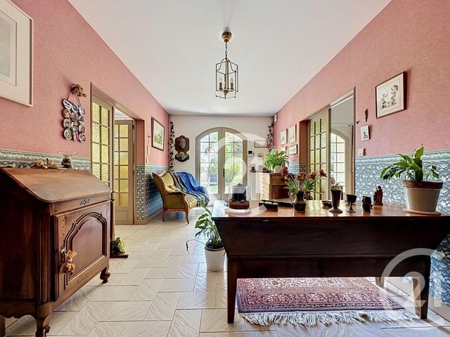 maison à vendre - 8 pièces - 259.5 m2 - BOUTIERS ST TROJAN - 16 - POITOU-CHARENTES - Century 21 Xso Immobilier