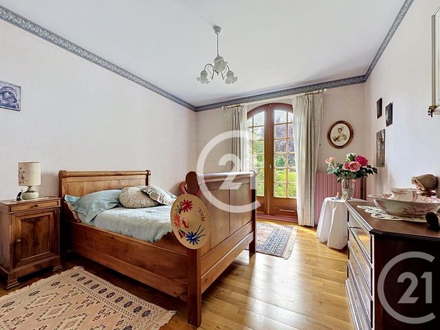 maison à vendre - 8 pièces - 259.5 m2 - BOUTIERS ST TROJAN - 16 - POITOU-CHARENTES - Century 21 Xso Immobilier