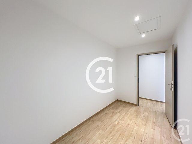 maison à louer - 5 pièces - 143.0 m2 - COGNAC - 16 - POITOU-CHARENTES - Century 21 Xso Immobilier