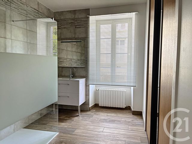 maison à louer - 4 pièces - 125.0 m2 - COGNAC - 16 - POITOU-CHARENTES - Century 21 Xso Immobilier