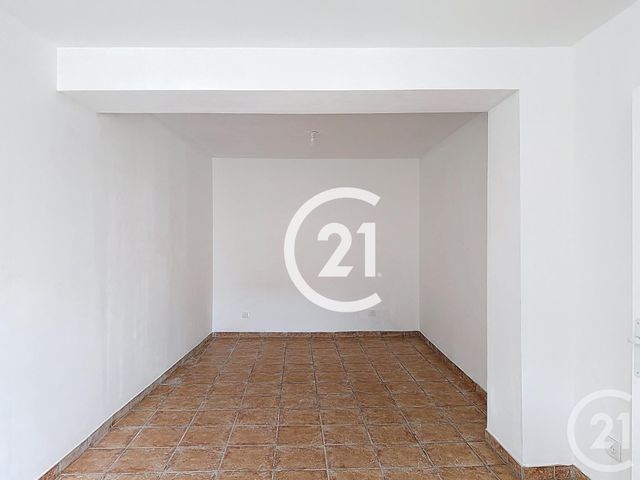 Appartement F3 à louer - 4 pièces - 92.6 m2 - COGNAC - 16 - POITOU-CHARENTES - Century 21 Xso Immobilier