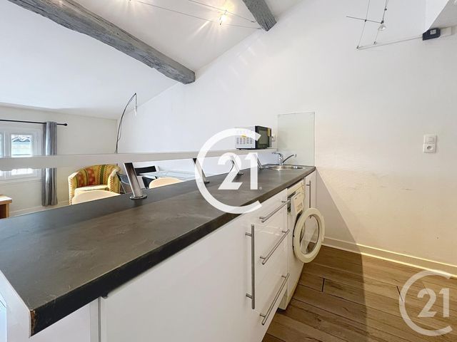 Appartement T2 à louer - 2 pièces - 44.6 m2 - COGNAC - 16 - POITOU-CHARENTES - Century 21 Xso Immobilier