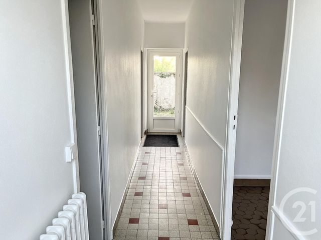 maison à louer - 3 pièces - 66.0 m2 - COGNAC - 16 - POITOU-CHARENTES - Century 21 Xso Immobilier