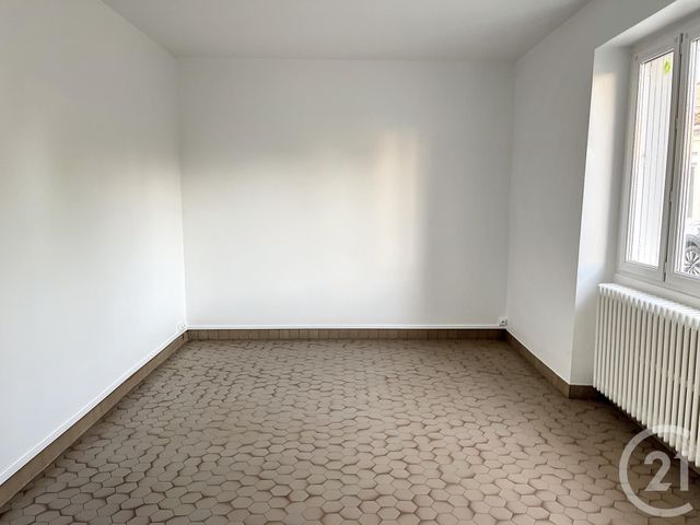 maison à louer - 3 pièces - 66.0 m2 - COGNAC - 16 - POITOU-CHARENTES - Century 21 Xso Immobilier