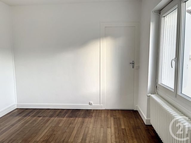 maison à louer - 3 pièces - 66.0 m2 - COGNAC - 16 - POITOU-CHARENTES - Century 21 Xso Immobilier