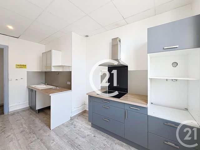 Appartement F4 à vendre - 4 pièces - 187.0 m2 - COGNAC - 16 - POITOU-CHARENTES - Century 21 Xso Immobilier