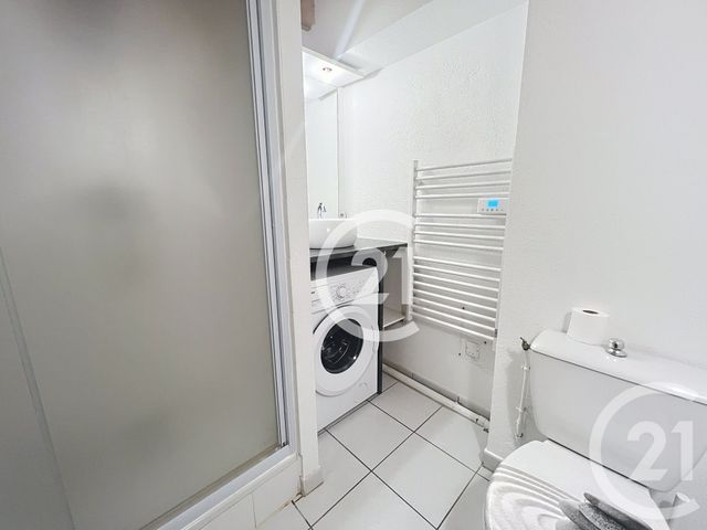 Appartement F2 à louer - 3 pièces - 60.1 m2 - COGNAC - 16 - POITOU-CHARENTES - Century 21 Xso Immobilier