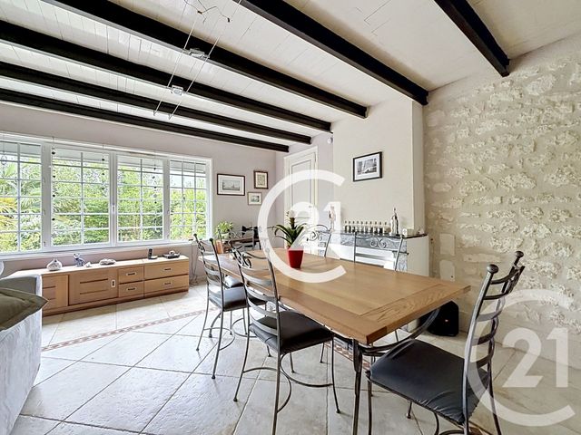 maison à vendre - 6 pièces - 228.0 m2 - CHANIERS - 17 - POITOU-CHARENTES - Century 21 Xso Immobilier