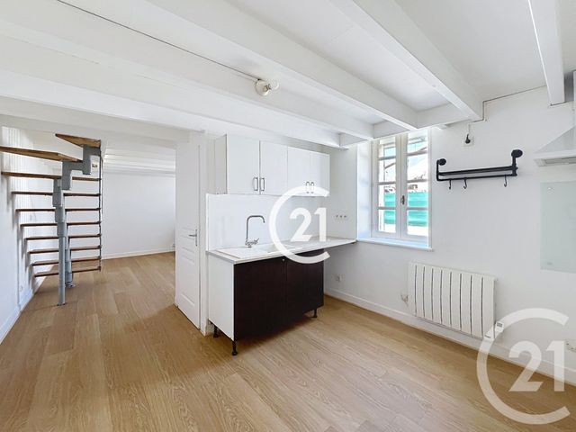 maison à vendre - 3 pièces - 53.0 m2 - COGNAC - 16 - POITOU-CHARENTES - Century 21 Xso Immobilier