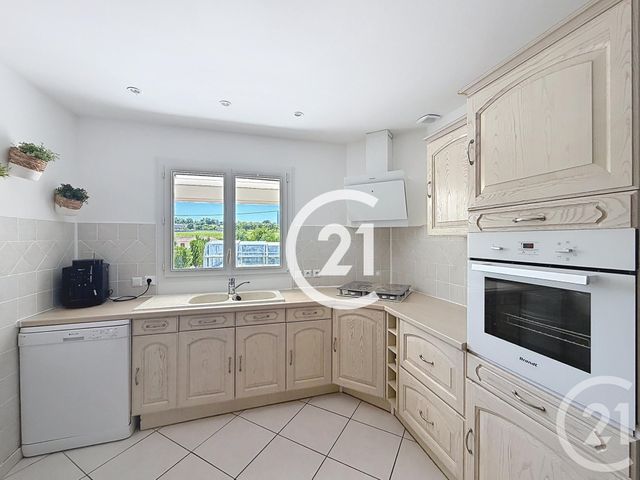 maison à vendre - 5 pièces - 141.0 m2 - JUILLAC LE COQ - 16 - POITOU-CHARENTES - Century 21 Xso Immobilier