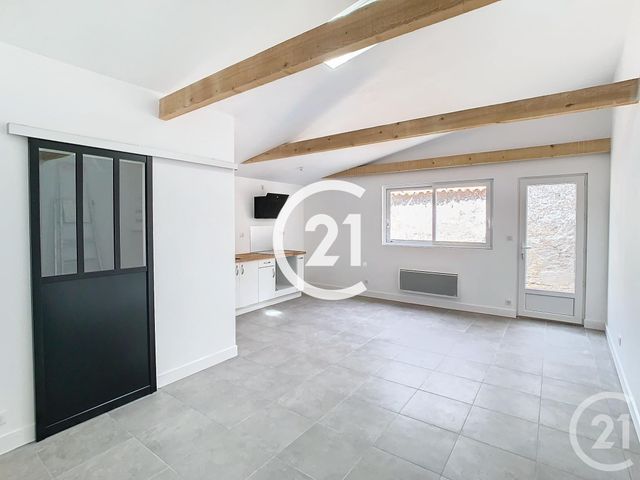 maison à louer - 4 pièces - 83.0 m2 - COGNAC - 16 - POITOU-CHARENTES - Century 21 Xso Immobilier