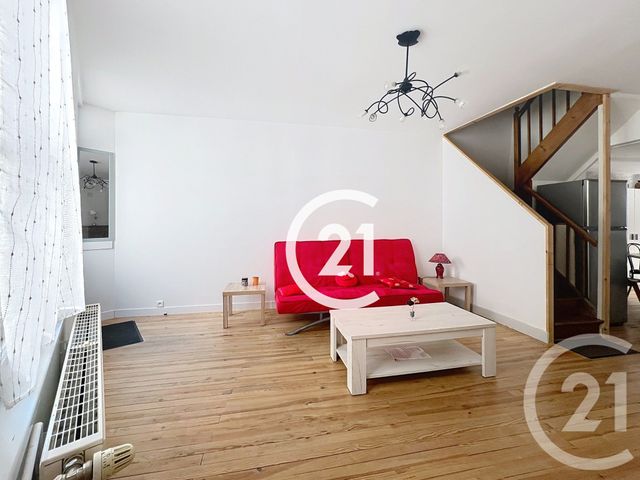 maison à louer - 5 pièces - 118.0 m2 - COGNAC - 16 - POITOU-CHARENTES - Century 21 Xso Immobilier