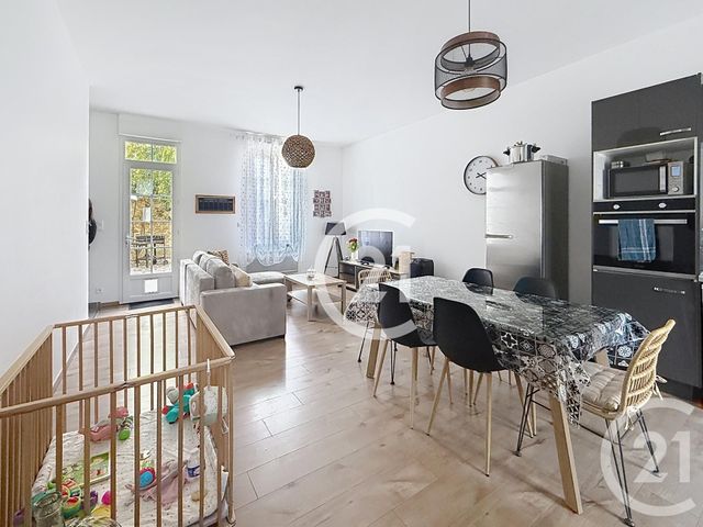 maison à louer - 3 pièces - 66.5 m2 - COGNAC - 16 - POITOU-CHARENTES - Century 21 Xso Immobilier