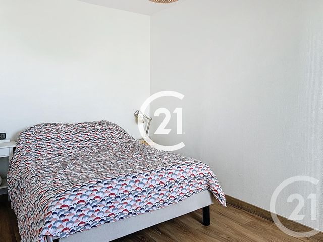 Appartement F3 à louer - 3 pièces - 55.3 m2 - COGNAC - 16 - POITOU-CHARENTES - Century 21 Xso Immobilier