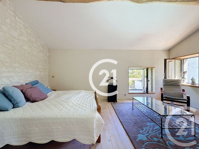 maison à vendre - 6 pièces - 223.0 m2 - CHATEAUBERNARD - 16 - POITOU-CHARENTES - Century 21 Xso Immobilier