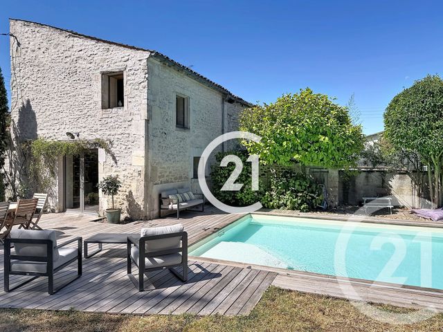 maison à vendre - 6 pièces - 223.0 m2 - CHATEAUBERNARD - 16 - POITOU-CHARENTES - Century 21 Xso Immobilier